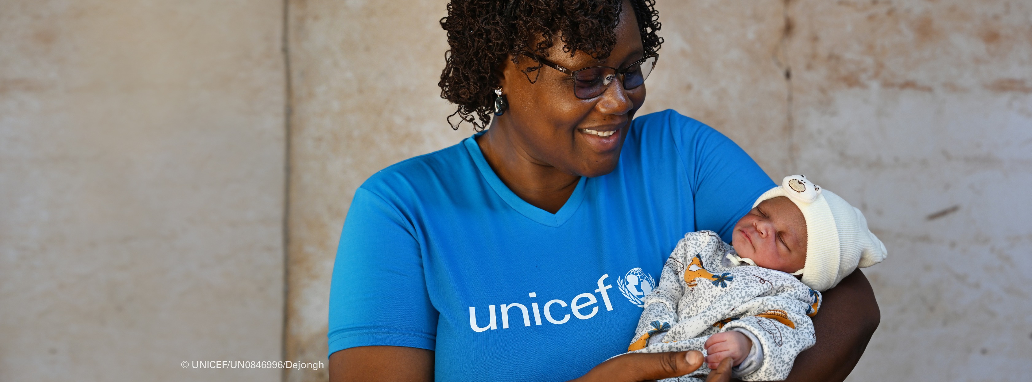 Cover image for UNICEF