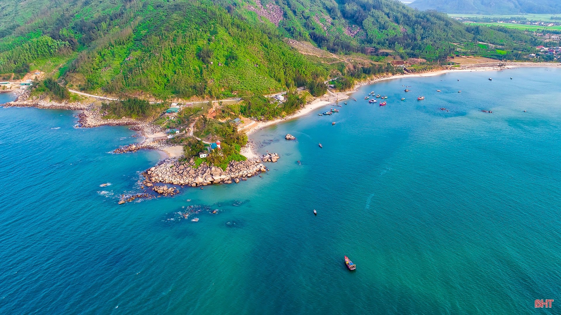 Cover image for Công Ty CP Đầu Tư Hà Tĩnh