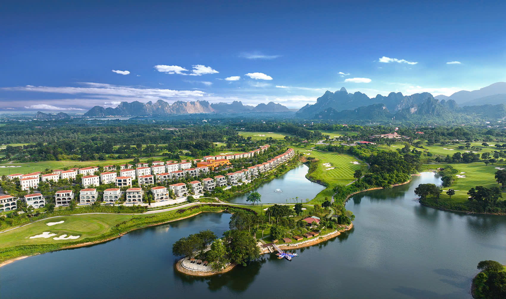 Cover image for Đầu Tư Thương Mại Và Dịch Vụ Vân Sơn