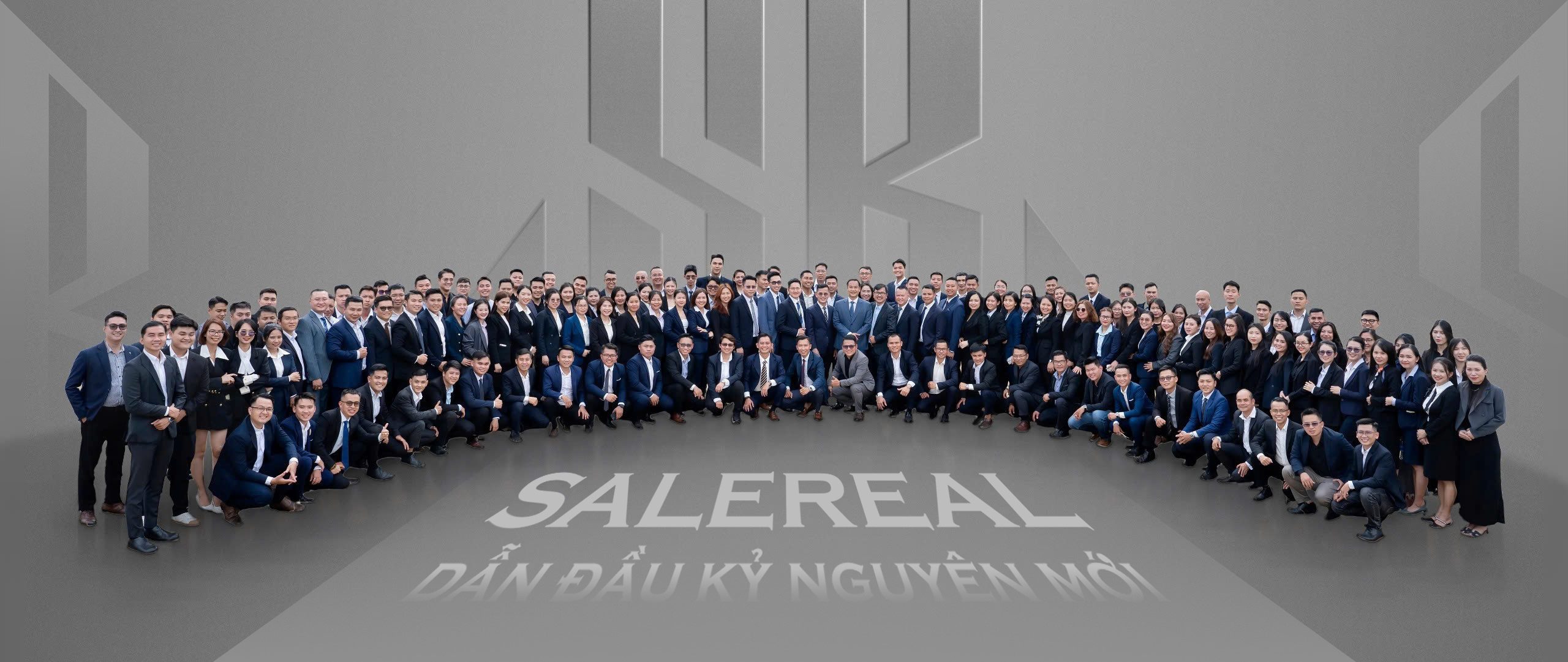 Cover image for SALEREAL INVESTMENT