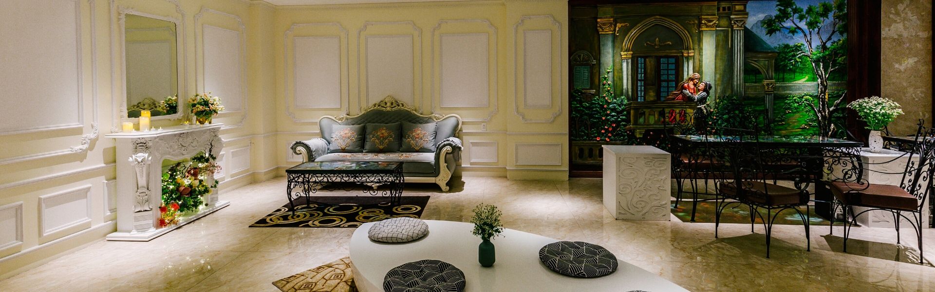 Cover image for Happy Life Grand Hotel