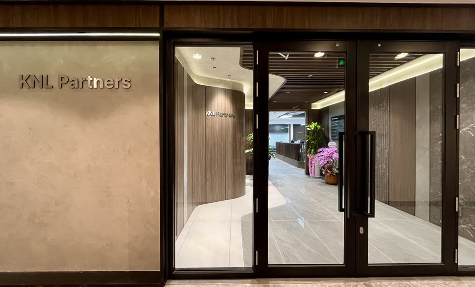 Cover image for CÔNG TY TNHH KNL