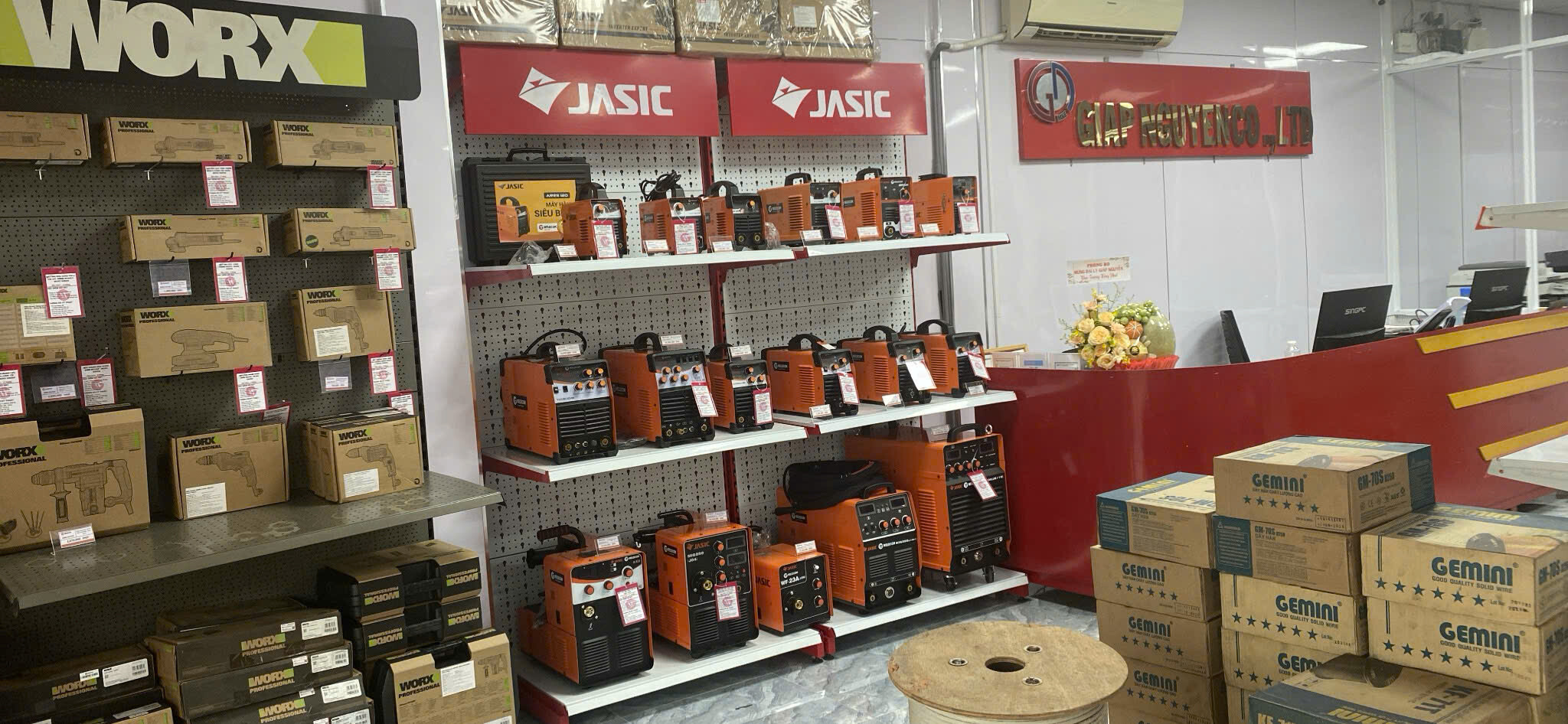 Cover image for XD Cơ Điện Giáp Nguyễn