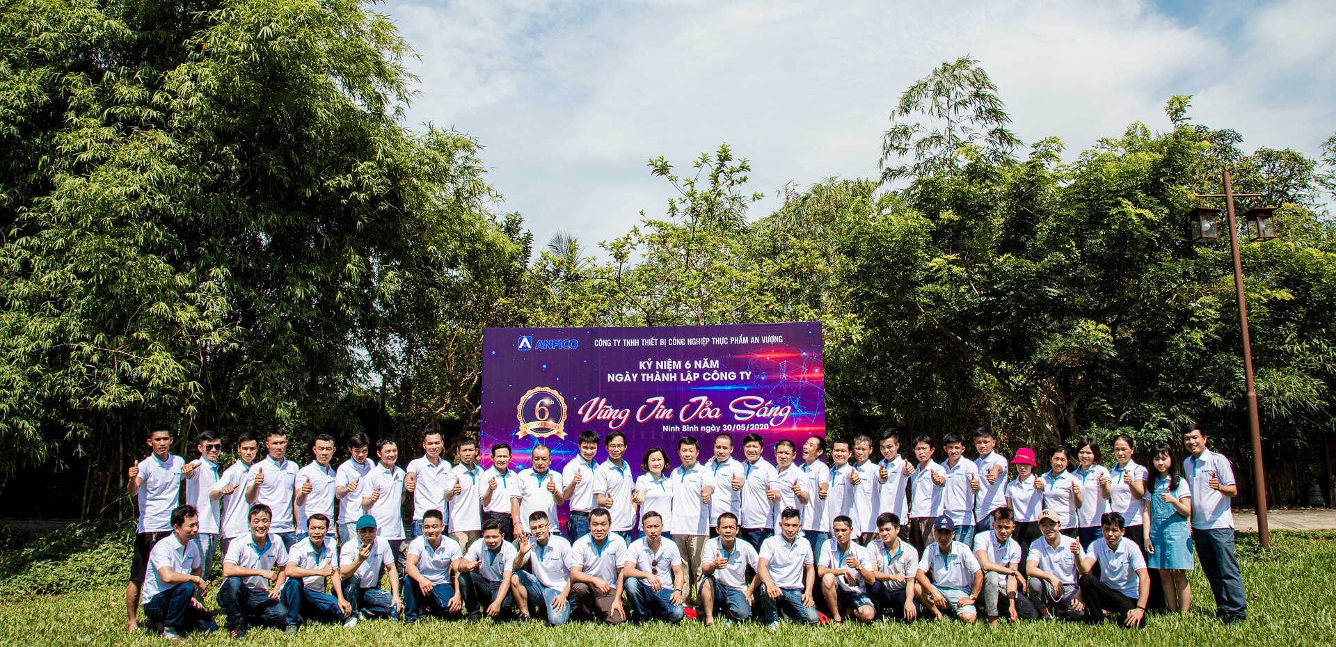 Cover image for THIẾT BỊ CÔNG NGHIỆP THỰC PHẨM AN VƯỢNG