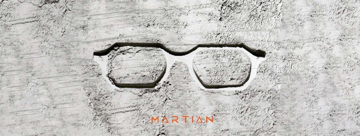 Cover image for MARTIAN