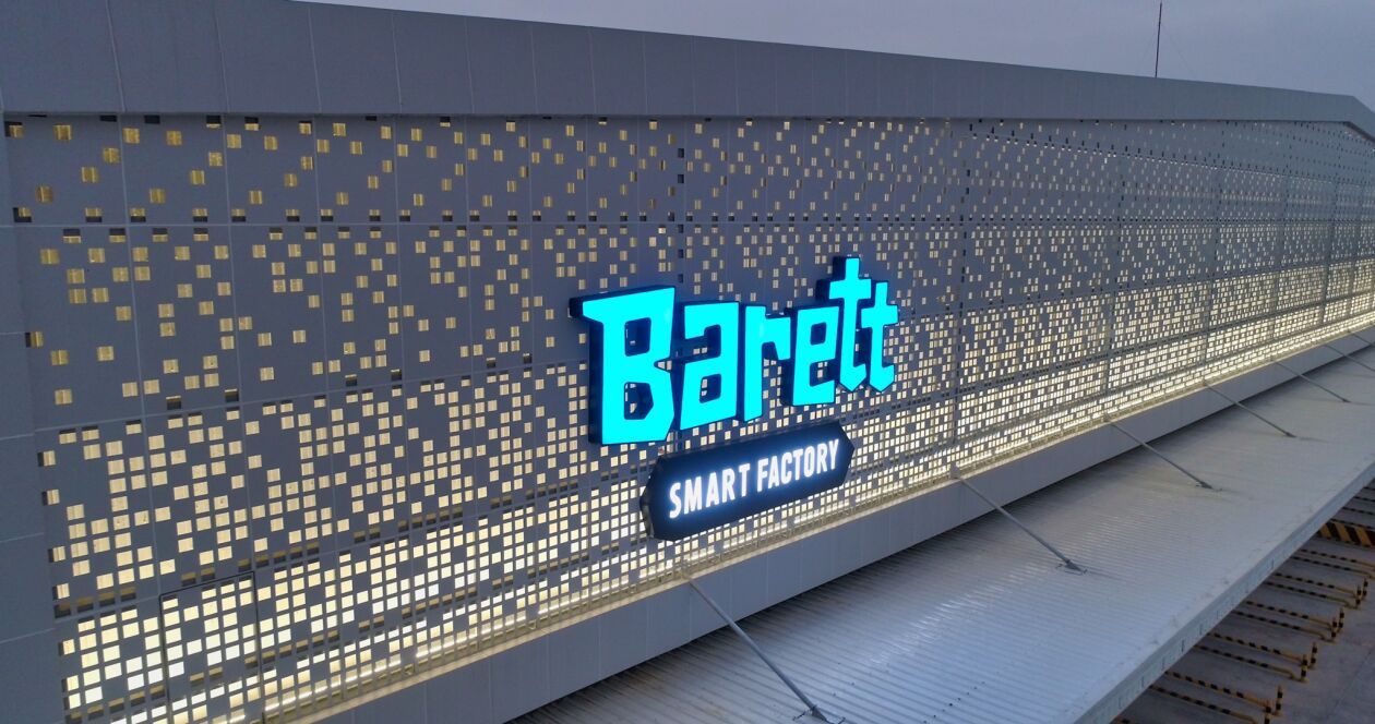 Cover image for Barett Smart Factory