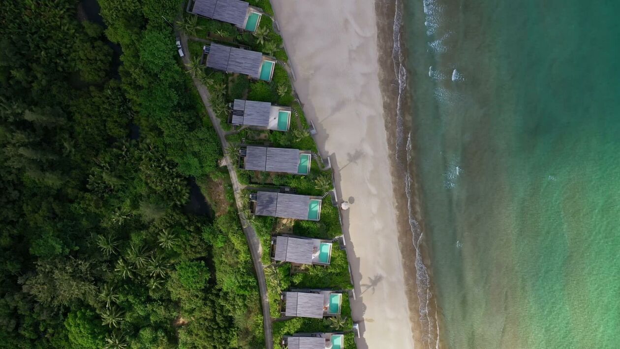 Cover image for Six Senses Côn Đảo