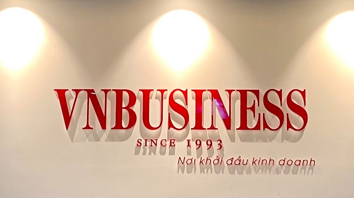 Cover image for Tạp Chí Kinh Doanh - VNBusiness