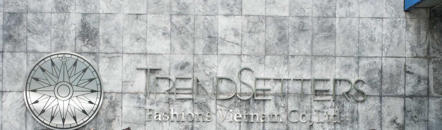 Cover image for Trendsetters Fashions