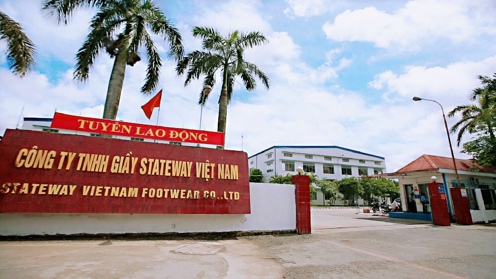 Cover image for Giầy Stateway Việt Nam