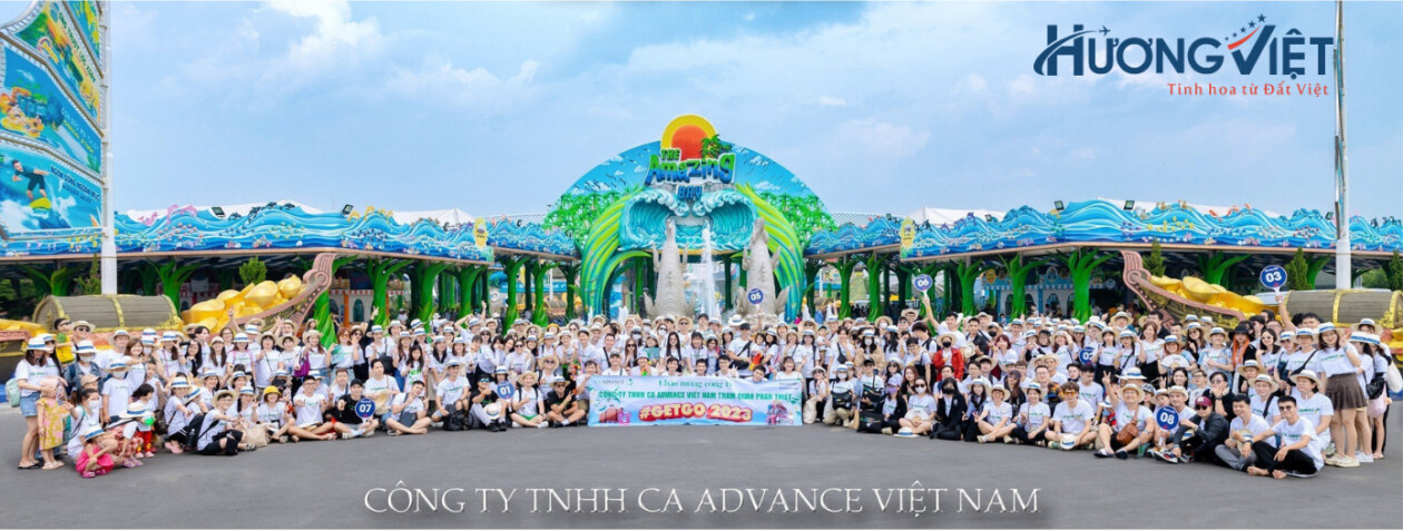 Cover image for Lữ Hành Hương Việt