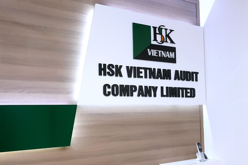 Cover image for HSK Vietnam