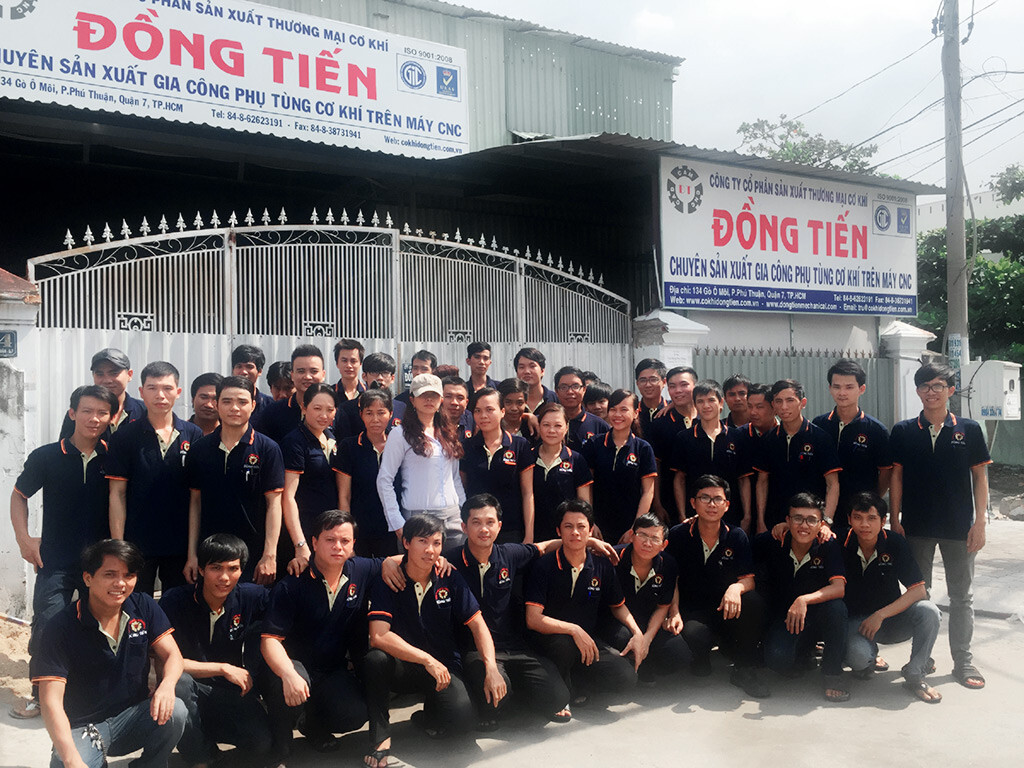 Cover image for Sản Xuất Thương Mại Cơ Khí Đồng Tiến