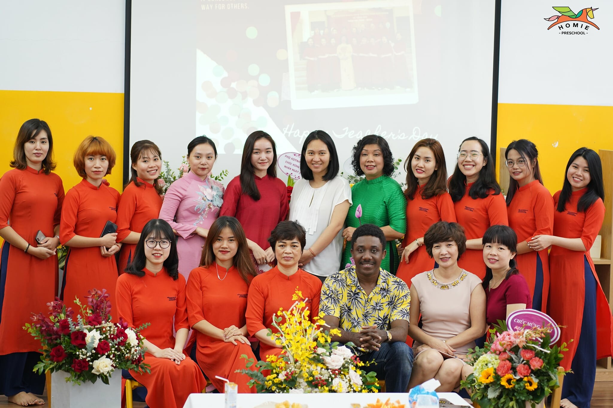 Cover image for TRƯỜNG MẦM NON CHÚ NGỰA HOMIE