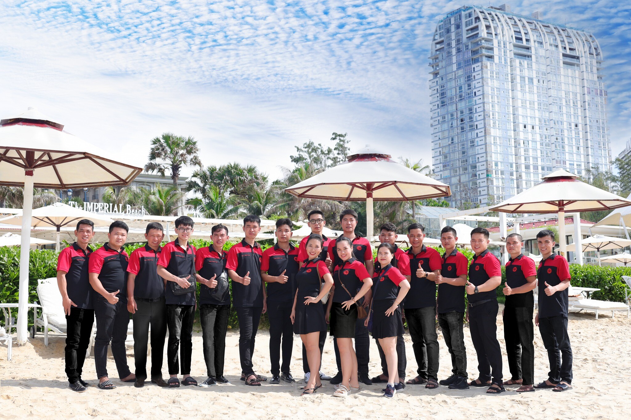 Cover image for Phụ Tùng Titan