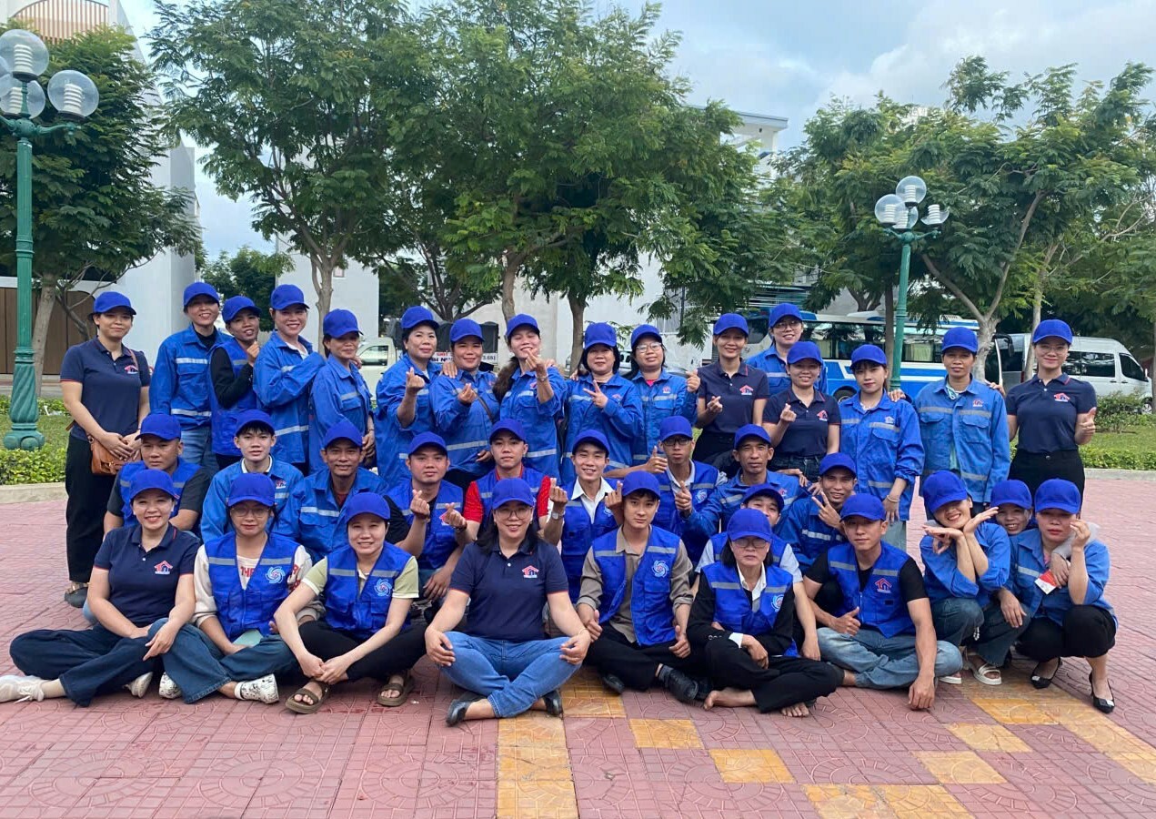 Cover image for Vệ Sinh Công Nghiệp Thanh Nhã