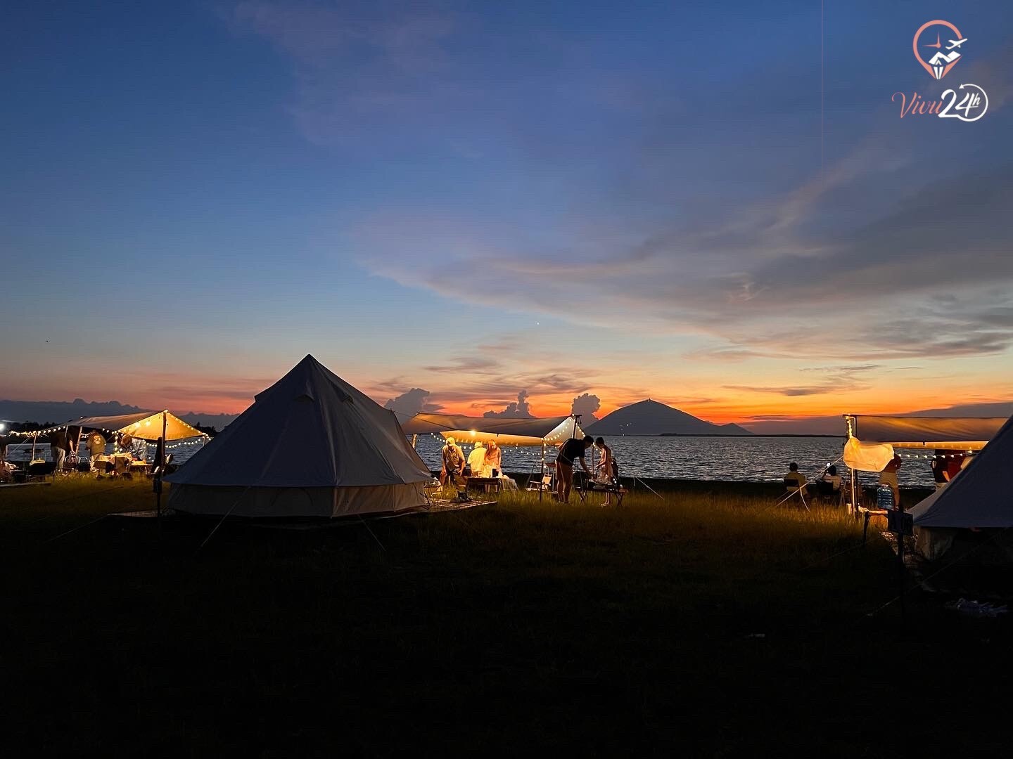 Cover image for VIVU 24H