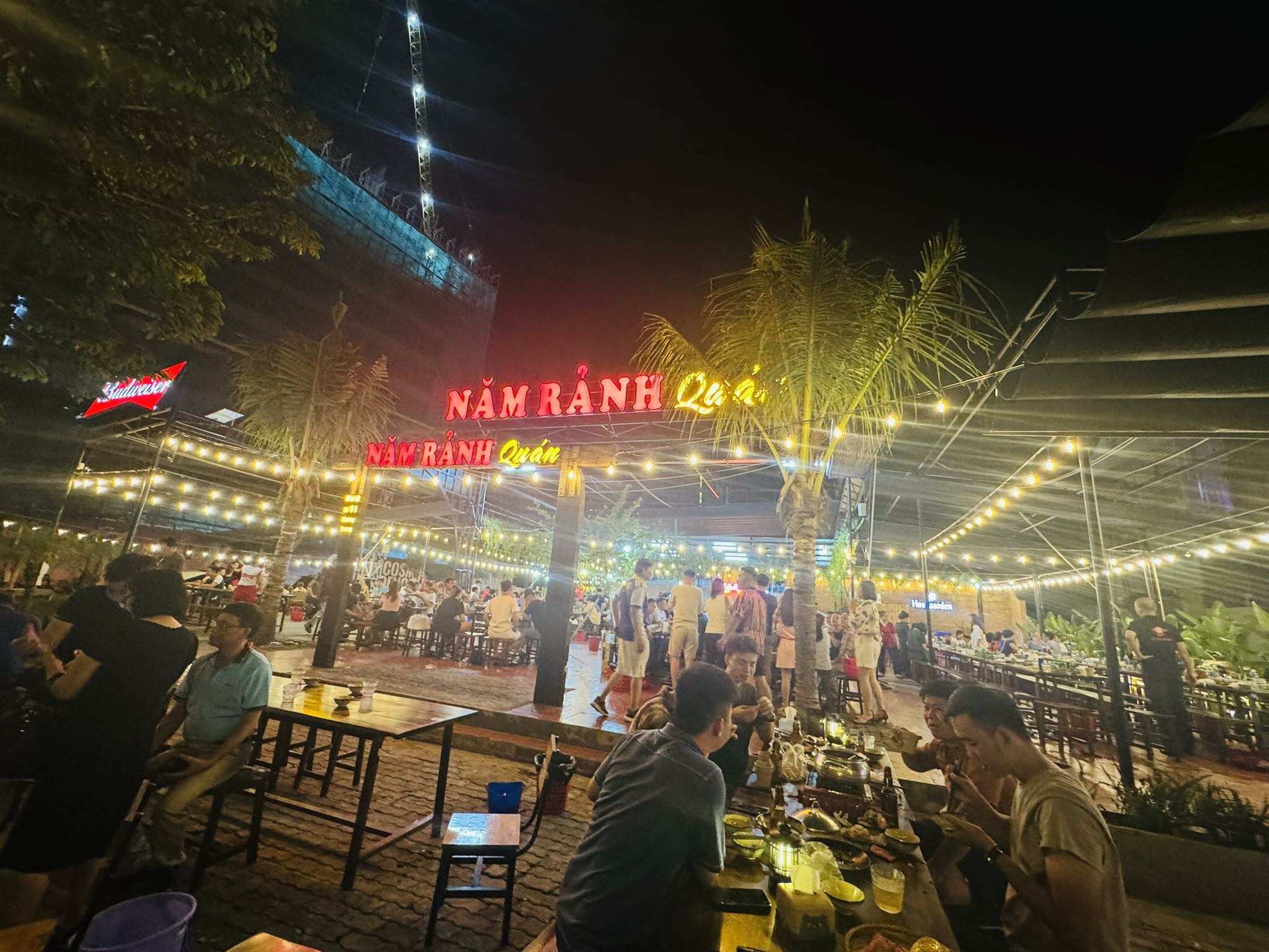 Cover image for Năm Rảnh Quán