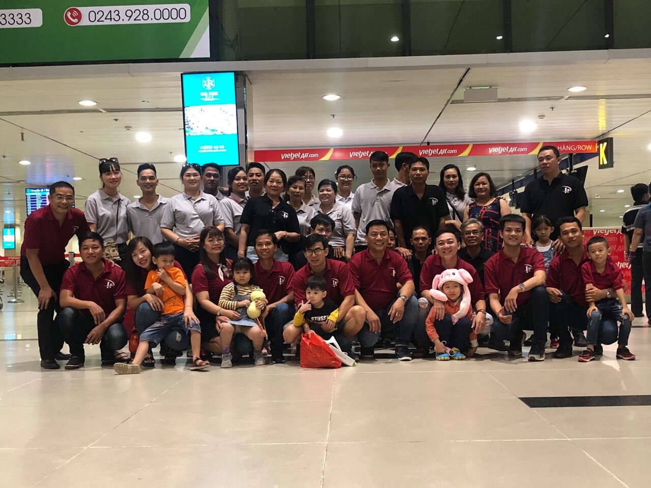 Cover image for BAO BÌ KIM LOẠI HỢP PHÁT MIỀN NAM