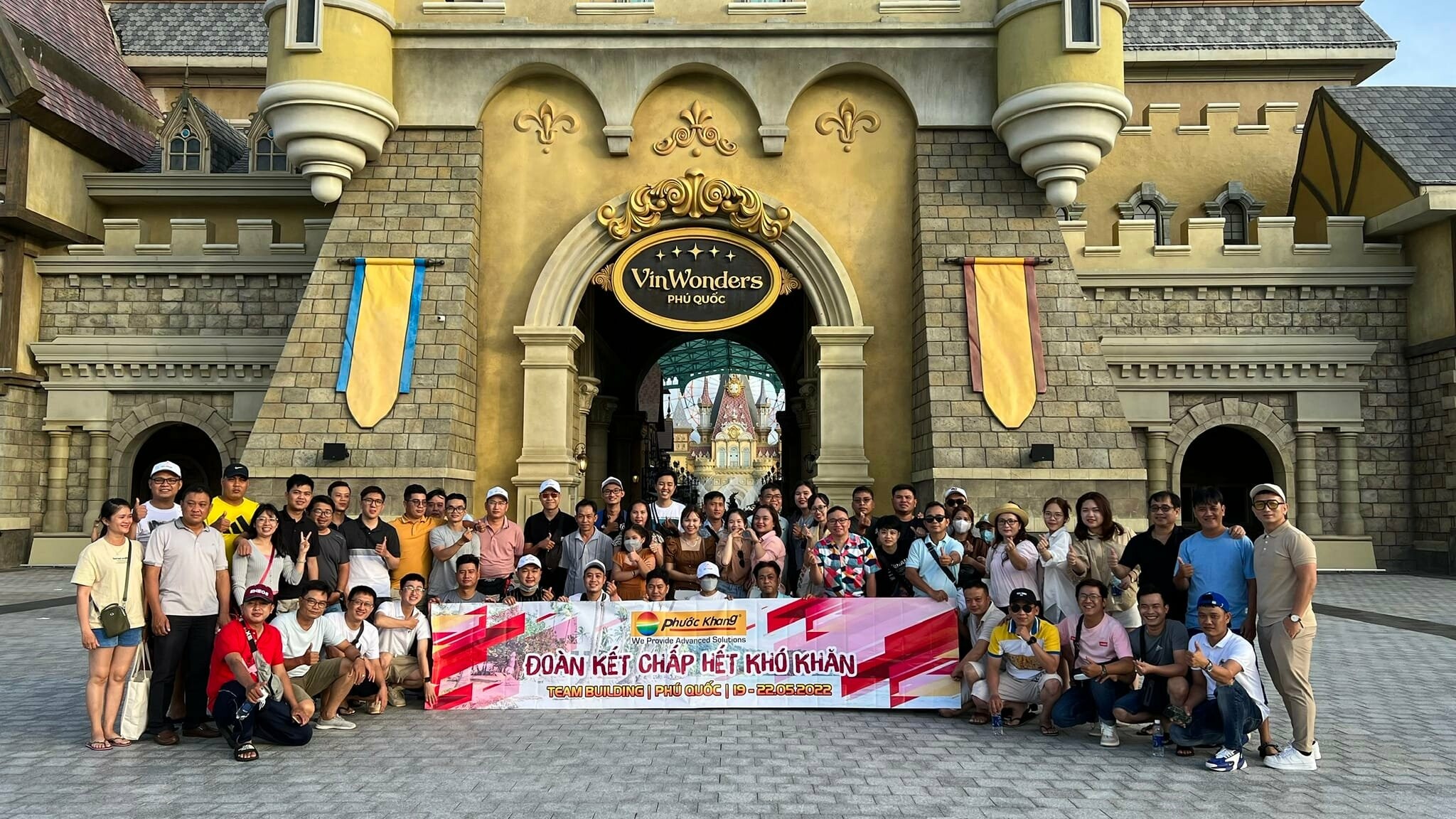 Cover image for Công Ty Trách Nhiệm Hữu Hạn Phước Khang