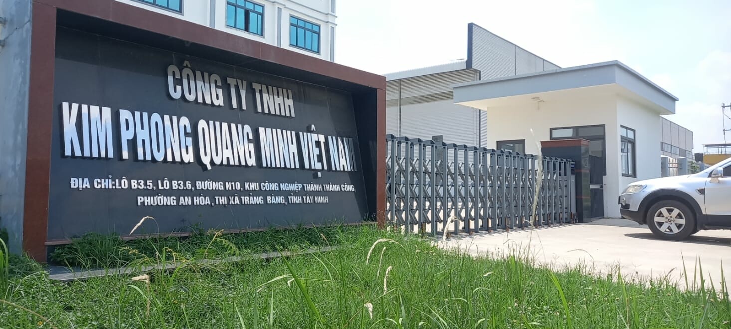 Cover image for KIM PHONG QUANG MINH VIỆT NAM