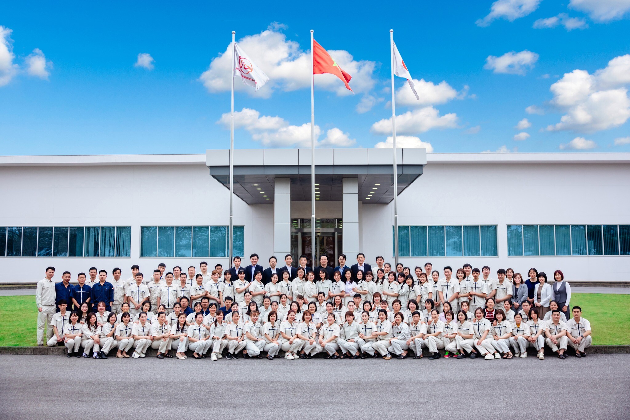 Cover image for Công Nghệ Sinh Học Konishi Việt Nam