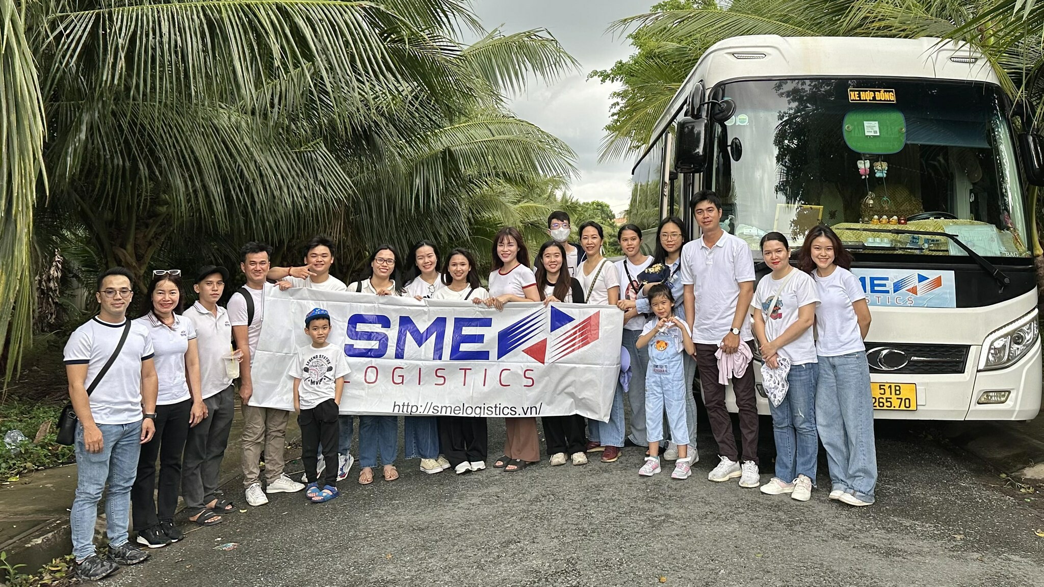 Cover image for SME LOGISTICS