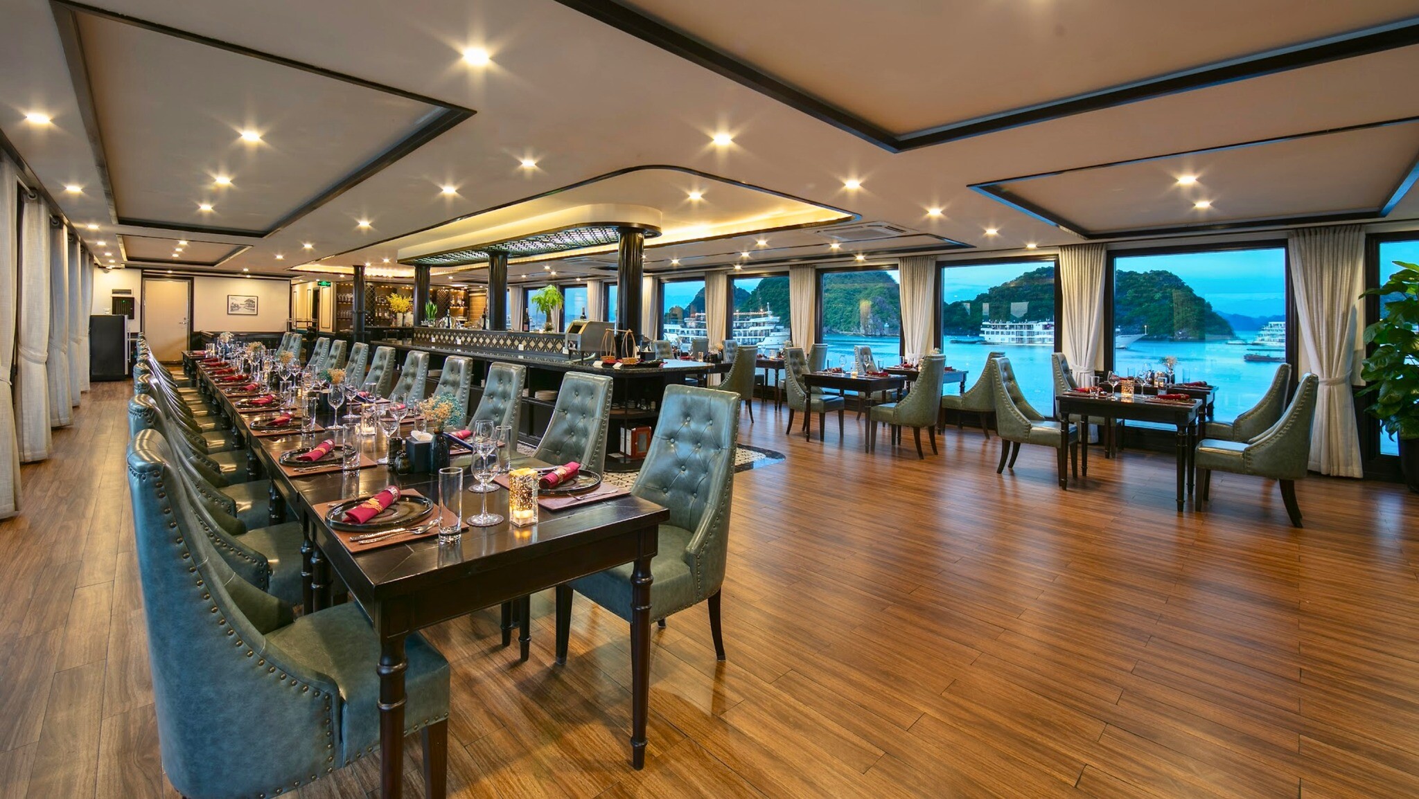 Cover image for Hermes Cruise