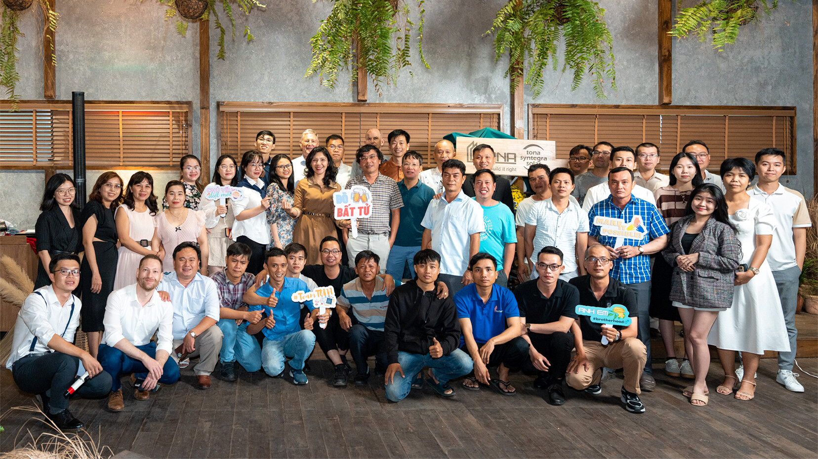 Cover image for Đầu tư Tona