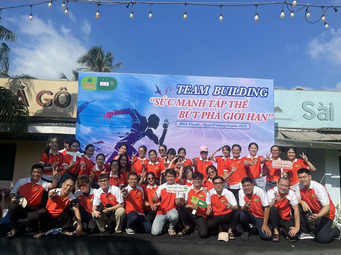 Cover image for Trang Thiết Bị Y Tế Phú An