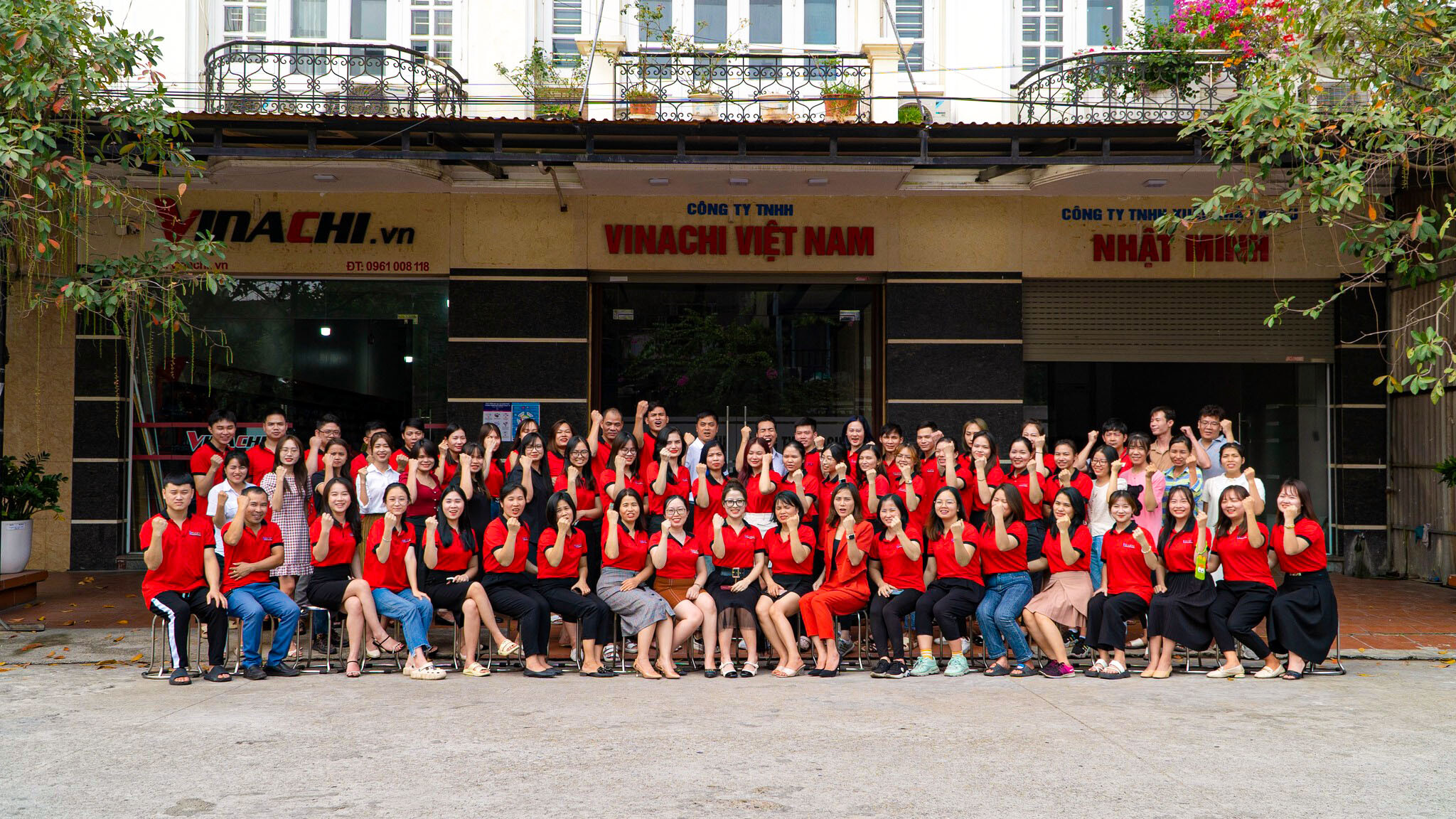 Cover image for vinachi viet nam