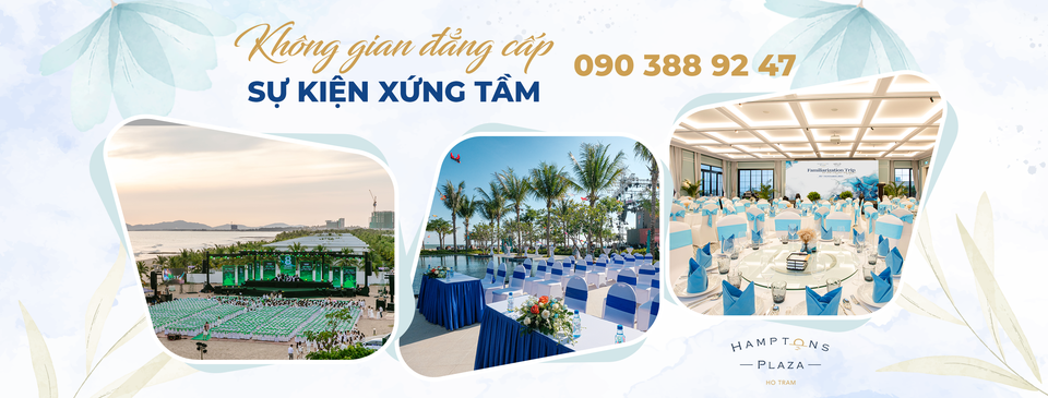 Cover image for HAMPTONS PLAZA