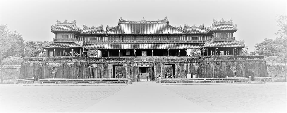 Cover image for Ngự Phẩm
