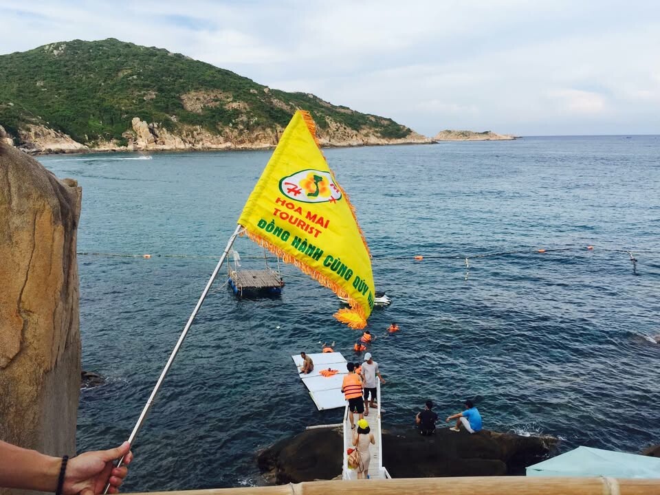 Cover image for Hoa Mai Tourist