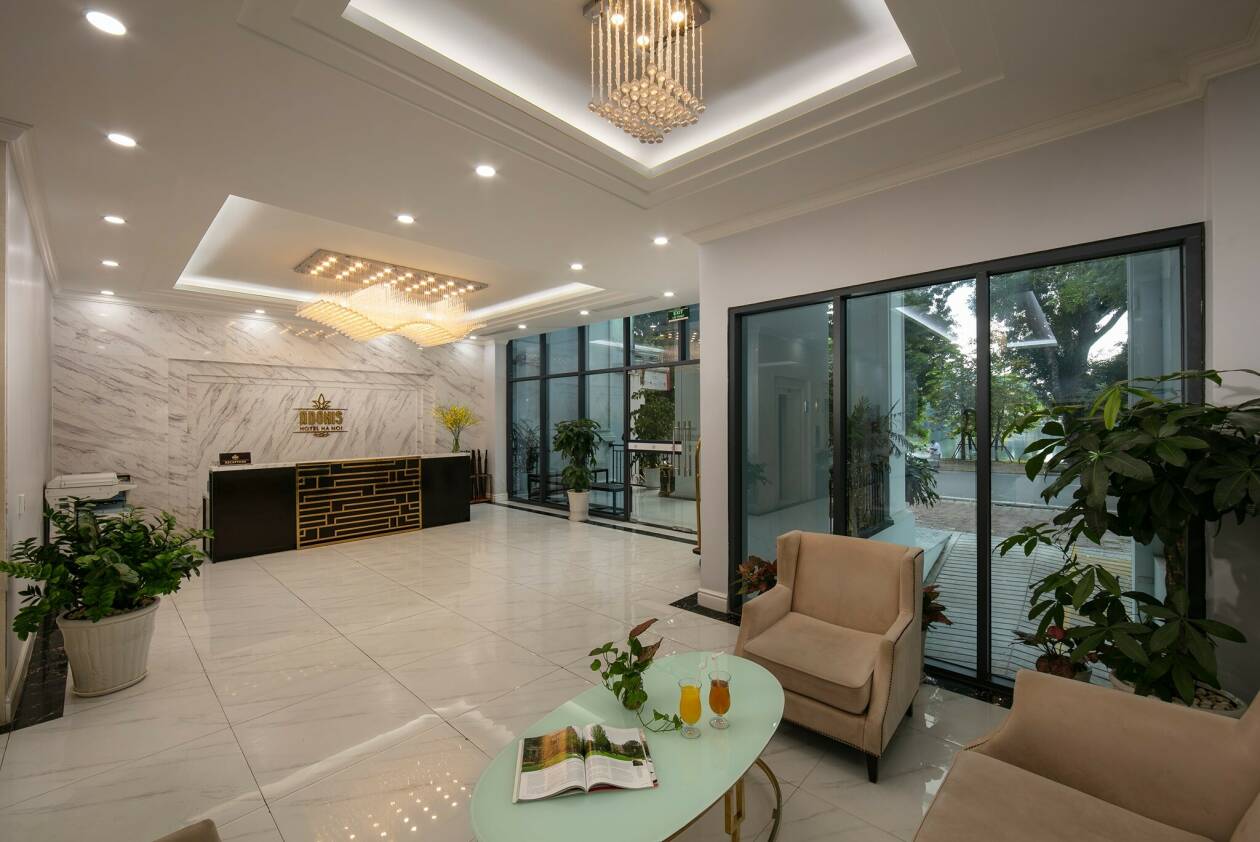 Cover image for Adonis Hotel Hanoi