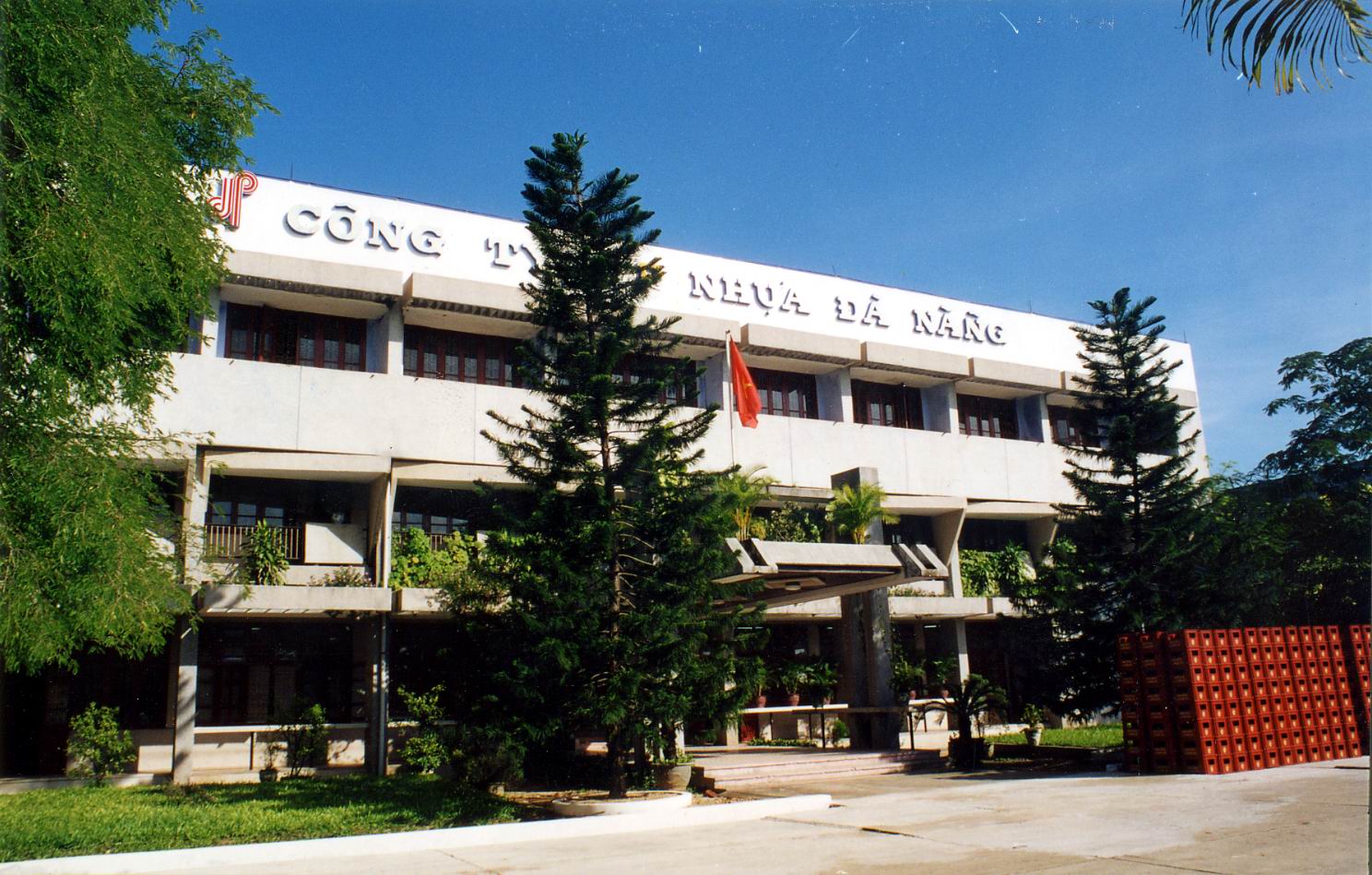 Cover image for NHỰA P&C ĐÀ NẴNG