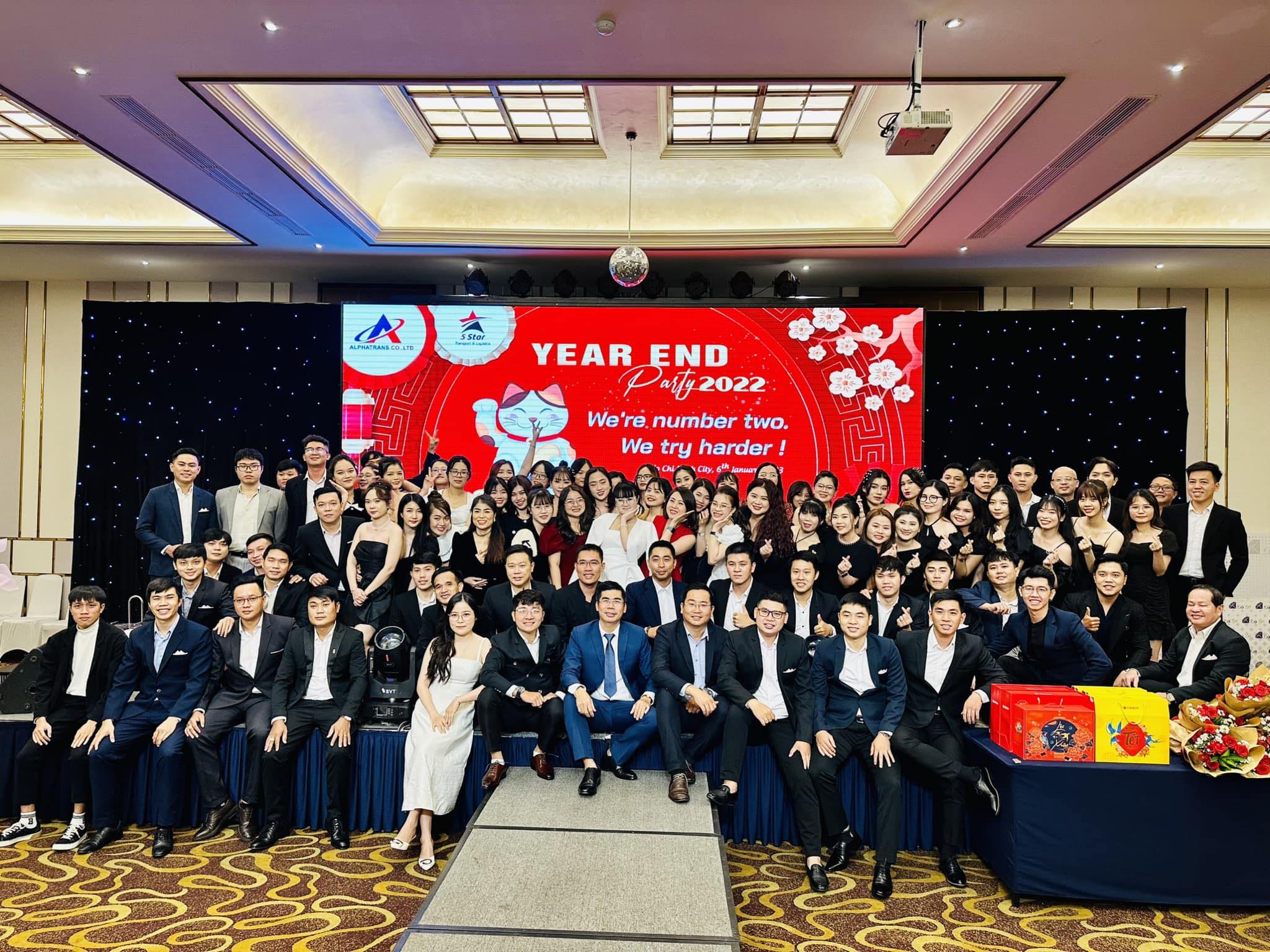 Cover image for Vận Tải Toàn Cầu Năm Sao