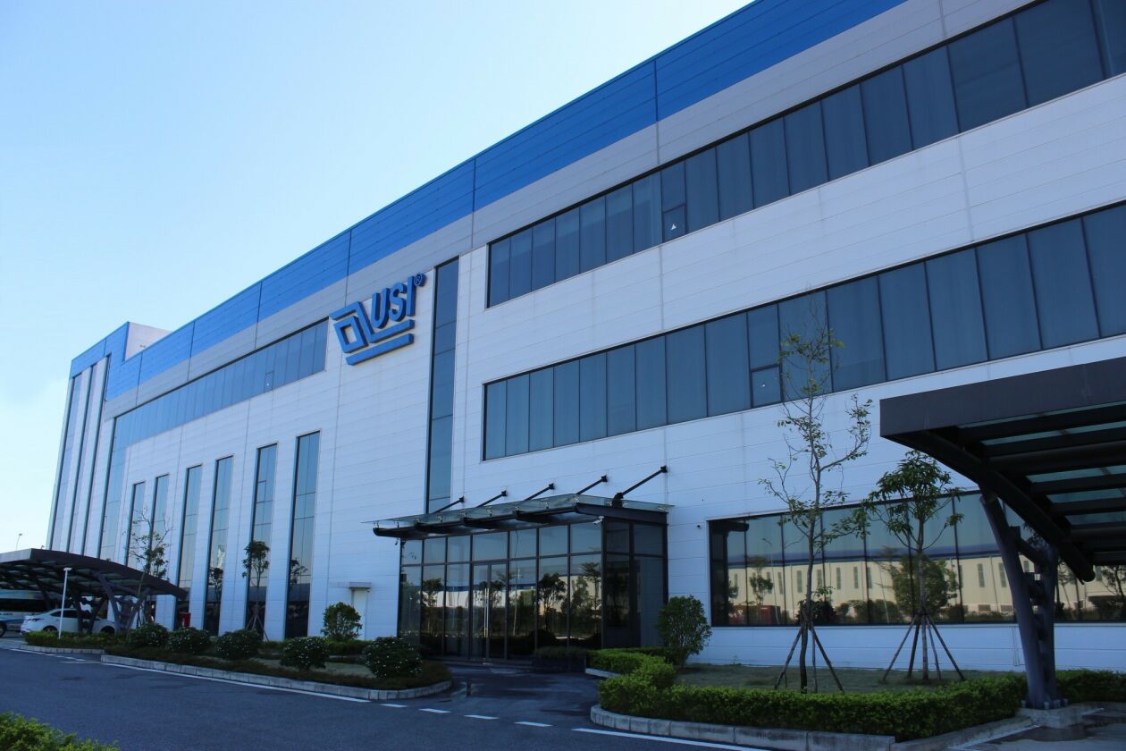 Cover image for Universal scientific industrial - USI Việt Nam