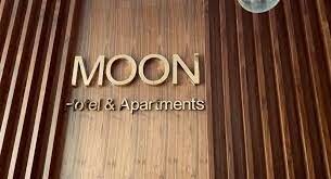 Moon Hotel and Apartment