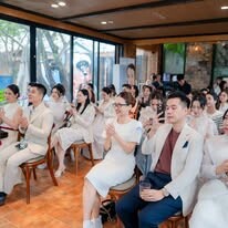 LUCKY GROUP - LUX BEAUTY CENTER 6