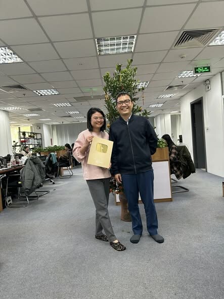 Công ty đạt nút vàng youtube