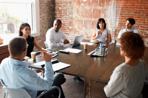 Người cầu toàn là gì? 8 kiểu tính cách đặc trưng nơi công sở