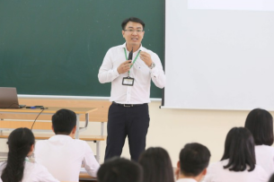 Mức lương Giảng viên Hồ Chí Minh