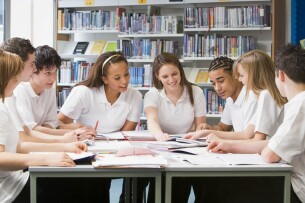 Top 5 trung tâm tiếng Anh giao tiếp chất lượng ở Quận Cầu Giấy (2025)