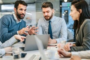 TOP 10 trung tâm Tiếng anh giao tiếp uy tín tại Quận Thanh Trì (2025)