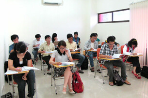 TOP 5 Trung Tâm Dạy Giao Tiếp Tiếng Trung Tốt Nhất Quận 12 (2025)