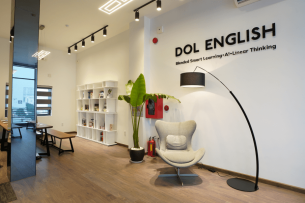 Review Trung tâm Trung Tâm DOL English: Tiếng Anh Tư Duy (2025)