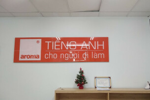 Review Anh Ngữ Aroma - Chinh Phục Tiếng Anh Cho Người Đi Làm (2025)