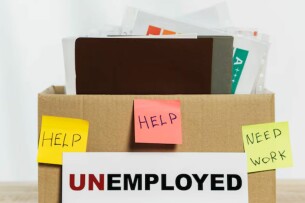 Khi thất nghiệp nên làm gì? 12 việc nên làm ngay để không lãng phí thời gian