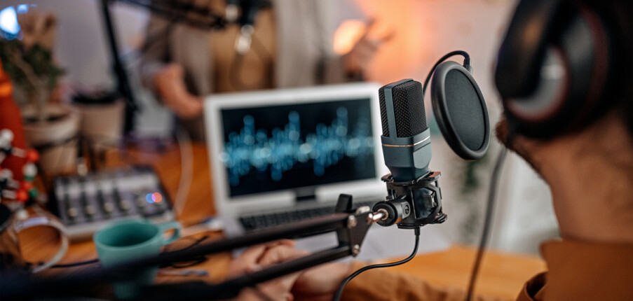 TOP 18 podcast & audio learning giúp nâng cao trình độ Tiếng Anh hiện nay